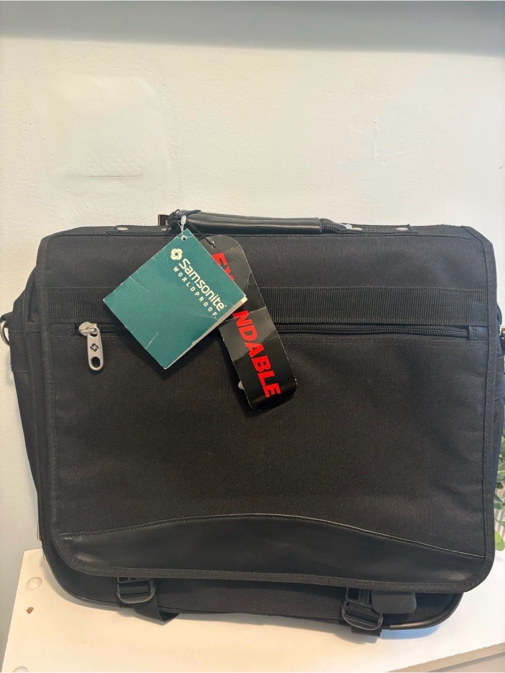 Samsonite  UNISEX Vintage Expandable Laptop Briefcase Messenger Bag BLK - NWT